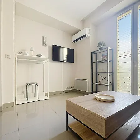 Center & Comfort Διαμέρισμα